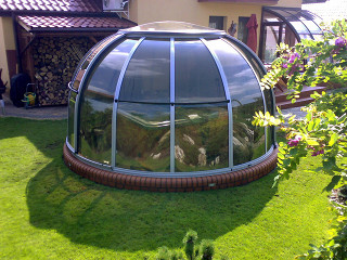 Otevíratelné zastřešení vířivky SPA DOME ORLANDO® Otevíratelné zastřešení vířivky SPA DOME ORLANDO®