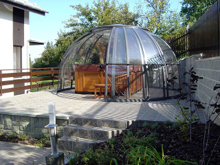 Zastřešení vířivky SPA DOME ORLANDO® v barvě antracit Zastřešení vířivky SPA DOME ORLANDO® v barvě antracit